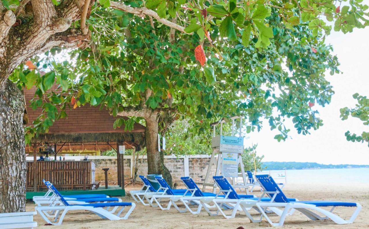 Yellow Bird Sea Negril Bagian luar foto