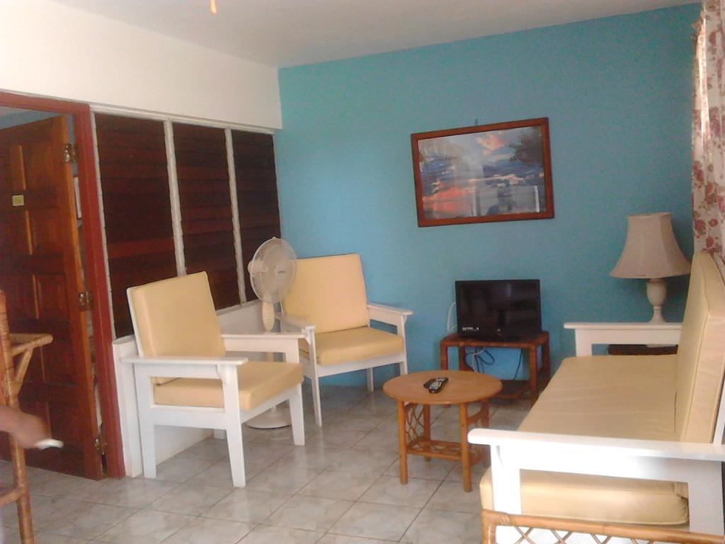 Yellow Bird Sea Negril Bagian luar foto